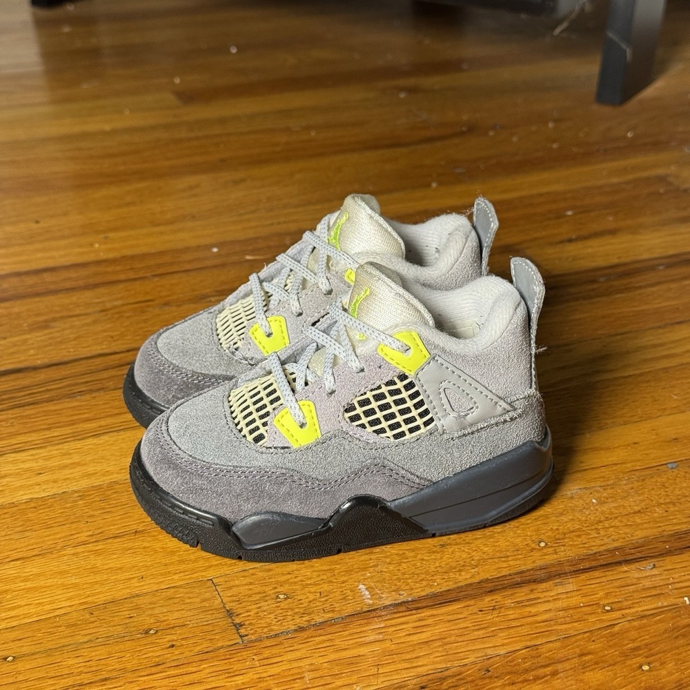 Nike Air Jordan 4 Retro Neon 95 Grey Volt CT5345-007 Toddler Shoes Size 6C